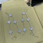 Van Cleef and Arpels Vintage Alhambra necklace 10 motifs - Image 5