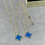 Van Cleef and Arpels Vintage Alhambra pendant - Image 2