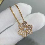 Van Cleef and Arpels Frivole pendant small model - Image 2