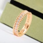 Van Cleef and Arpels Perlée diamonds ring 1 row - Image 2