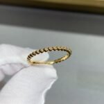 Van Cleef and Arpels Perlée pearls of gold ring small model - Image 2