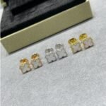 Van Cleef and Arpels Sweet Alhambra earstuds - Image 2