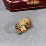 CARTIER LOVE ring classic model paved - Image 2