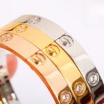 CARTIER LOVE bracelet small model 6 diamonds - Image 5