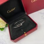CARTIER Juste un Clou bracelet small model - Image 4
