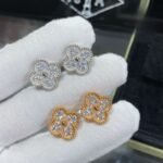 Van Cleef and Arpels Vintage Alhambra earrings - Image 5