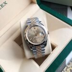 [Super Clone] Rolex Datejust 41 mm Jubilee Fluted Bezel Champagne colour Dial 126333 - Image 4