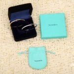 Tiffany and Co TIFFANY T T1 Narrow Diamond Hinged Bangle - Image 3
