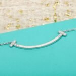 Tiffany and Co TIFFANY T Smile Medium Pendant - Image 6