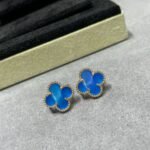 Van Cleef and Arpels Vintage Alhambra earrings - Image 2