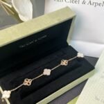Van Cleef and Arpels Vintage Alhambra bracelet 5 motifs - Image 4