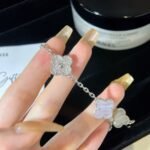 Van Cleef and Arpels Vintage Alhambra bracelet 5 motifs - Image 7