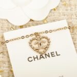 CHANEL CC Heart bracelet - Image 3