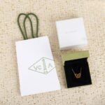 Van Cleef and Arpels Lucky Alhambra butterfly pendant - Image 5