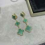 Van Cleef and Arpels Magic Alhambra earrings 3 motifs - Image 5