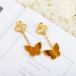 Van Cleef and Arpels Lucky Alhambra earrings 2 motifs - Image 4