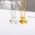 Van Cleef and Arpels Frivole pendant mini model - Image 5