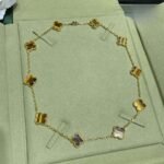 Van Cleef and Arpels Vintage Alhambra necklace 10 motifs - Image 2