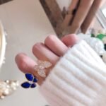 Van Cleef and Arpels Two Butterfly Between the Finger ring - Image 3