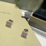 Van Cleef and Arpels Sweet Alhambra earstuds - Image 6