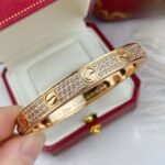 CARTIER LOVE bracelet classic model paved - Image 3