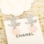 CHANEL CC Pearl earrings - Image 2