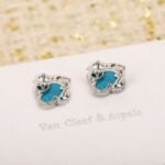 Van Cleef and Arpels Vintage Alhambra earrings - Image 5