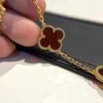 Van Cleef and Arpels Vintage Alhambra bracelet 5 motifs - Image 4