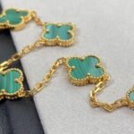 Van Cleef and Arpels Vintage Alhambra bracelet 5 motifs - Image 6