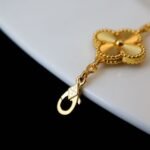 Van Cleef and Arpels Vintage Alhambra bracelet 5 motifs - Image 4