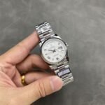 Rolex Daydate 36 mm President Fluted Bezel White Dial 128239 - Image 4