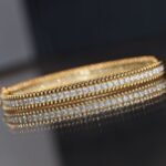 Van Cleef and Arpels Perlée diamonds bracelet 1 row medium model - Image 4