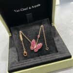 Van Cleef and Arpels Two Butterfly pendant - Image 4