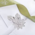 Van Cleef and Arpels Lotus Between the Finger ring - Image 5