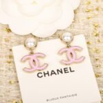 CHANEL CC Pearl earrings - Image 2
