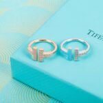Tiffany and Co TIFFANY T Diamond and Turquoise Wire Ring - Image 6