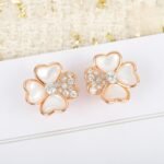 Van Cleef and Arpels Cosmos earrings small model - Image 2