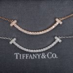Tiffany and Co TIFFANY T Medium Smile Pendant - Image 7