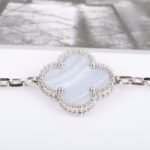 Van Cleef and Arpels Magic Alhambra bracelet 5 motifs - Image 4