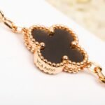 Van Cleef and Arpels Vintage Alhambra bracelet 5 motifs - Image 5