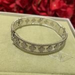 Van Cleef and Arpels Perlée clovers bracelet medium model - Image 7