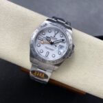 [Super Clone] Rolex Explorer II 42 mm Oyster Silver Bezel White Dial 226570 - Image 6