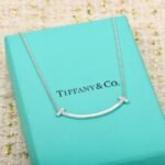 Tiffany and Co TIFFANY T Smile Medium Pendant - Image 2