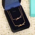 Tiffany and Co TIFFANY Knot Pendant - Image 5