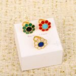 Van Cleef and Arpels Pâquerette ring - Image 7