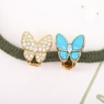 Van Cleef and Arpels Two Butterfly earrings - Image 2