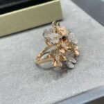 Van Cleef and Arpels Frivole ring 8 flowers - Image 2