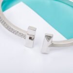 Tiffany and Co TIFFANY T T1 Wide Diamond Hinged Bangle - Image 4