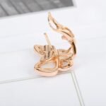 Van Cleef and Arpels Two Butterfly earrings - Image 8