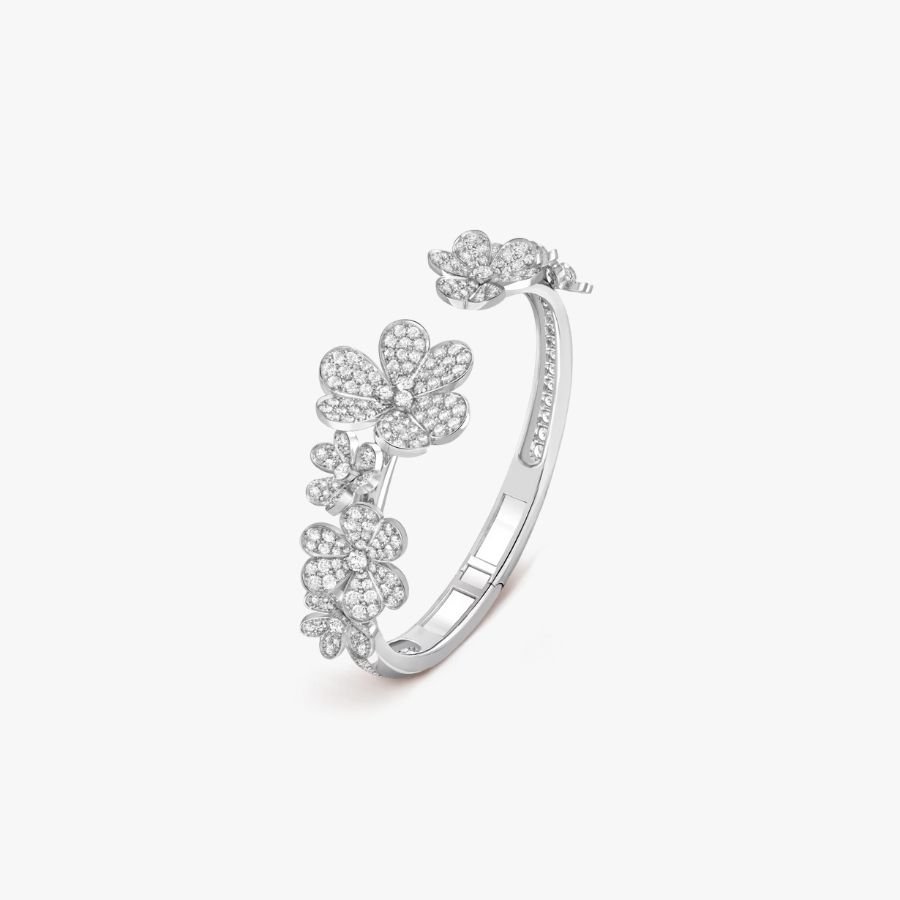 CEL-B-VCA-054.jpg Van Cleef and Arpels Frivole bracelet 7 flowers medium model - Image 1